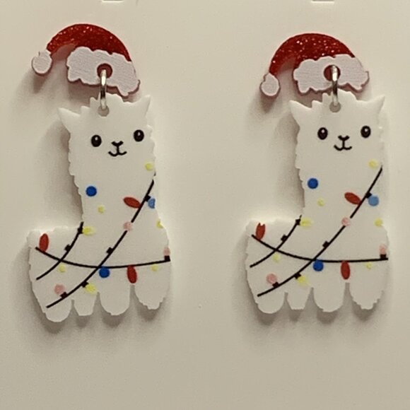 Llama Earring, Santa Earring, Christmas Earring, Alpaca Earring, Gift Idea - Picture 4 of 4